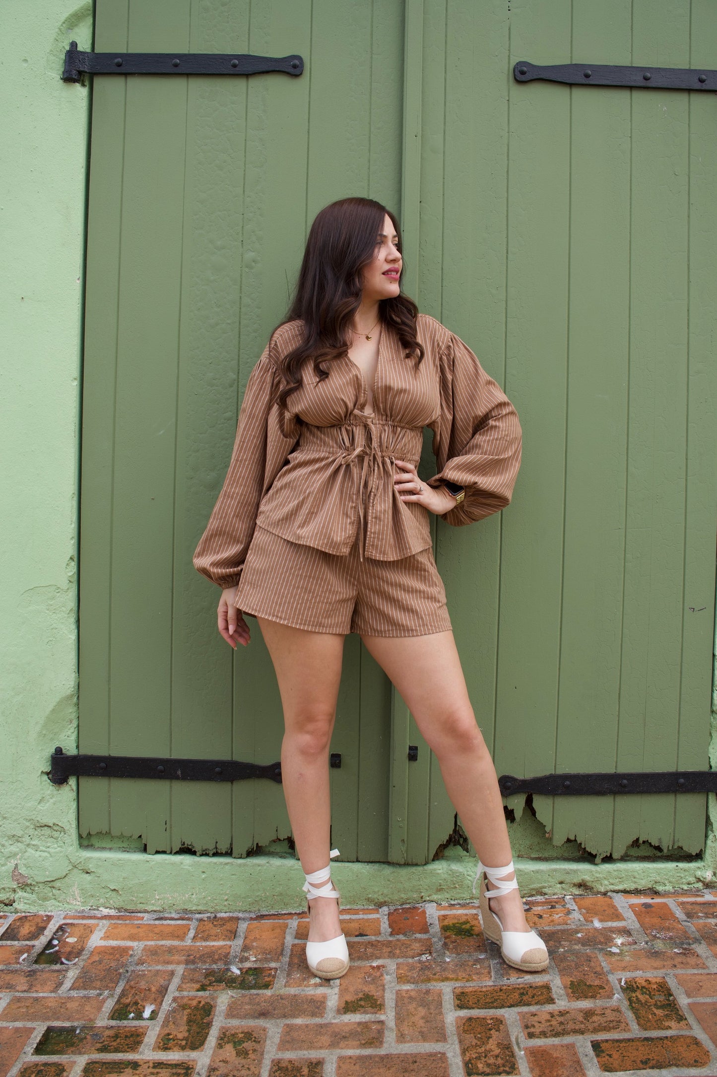 Puffy Longsleeve Blouse & Shorts