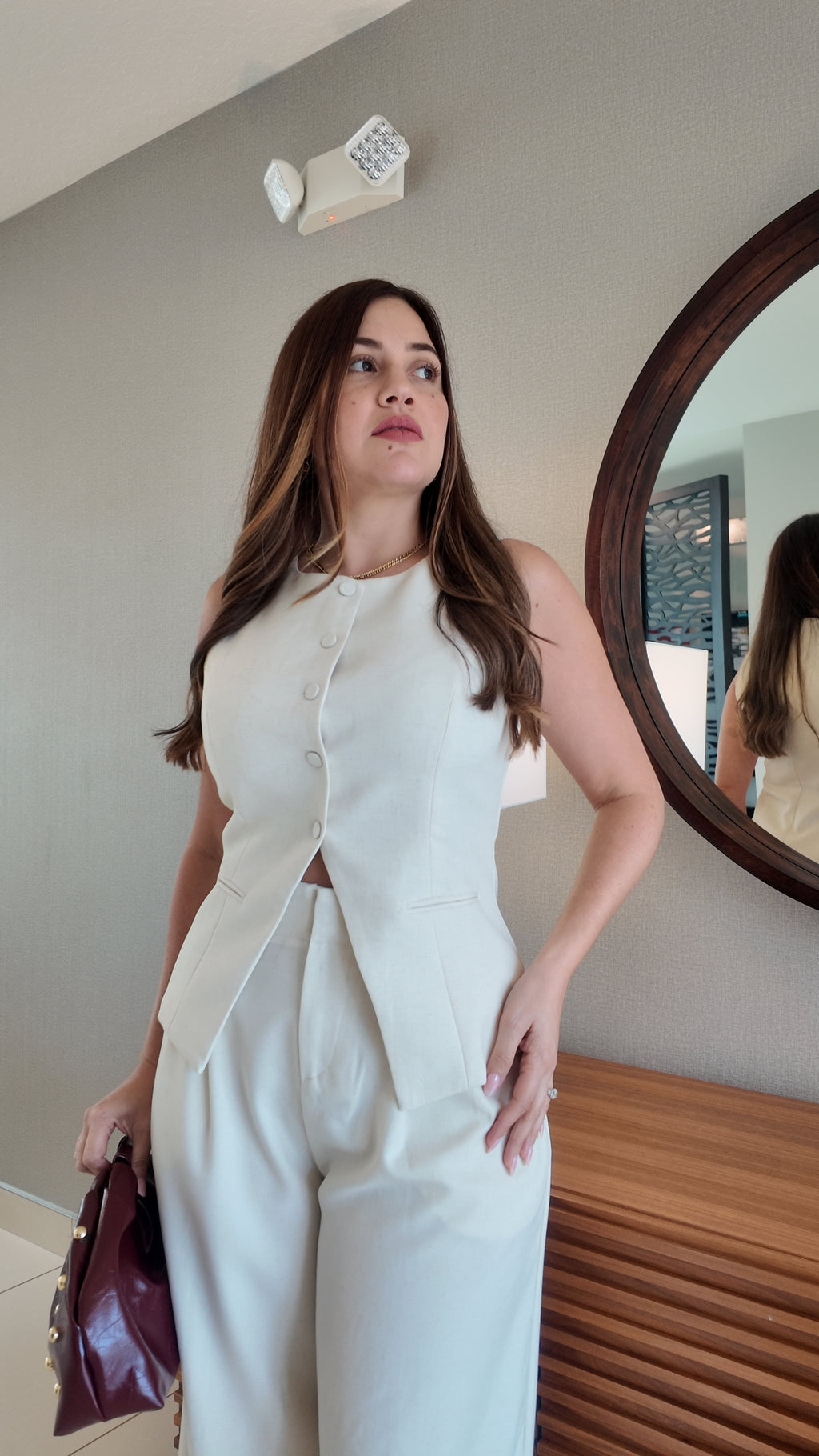 Tailored vest top with button closure and wide-leg palazzo pants, women’s chic 2-piece suit set